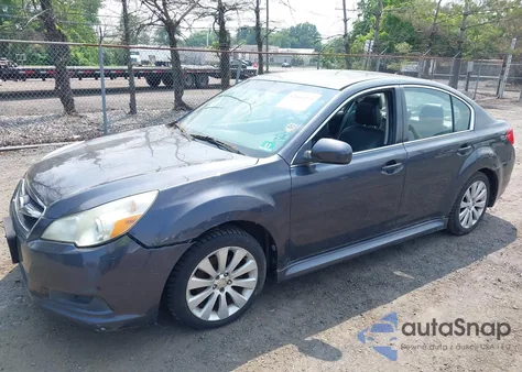 2011 Subaru Legacy 2.5I Limited z USA, uszkodzony, nr VIN 4S3BMBK6XB3232942